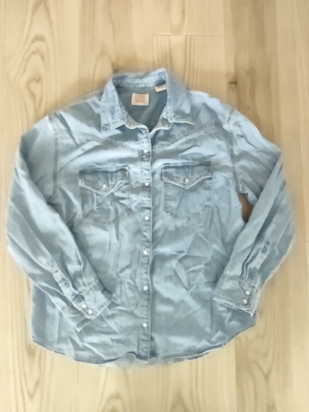 Levi's Women's Medium Denim Pearl Snap Shirt Blue Cotton Excellent Long Sleeve